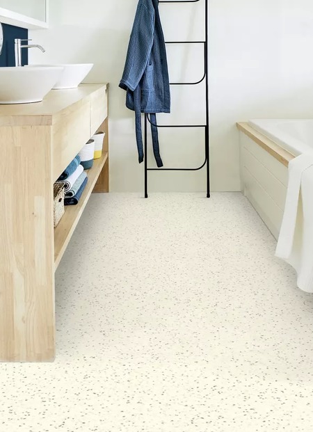 5626104 Carpet Mill Stock