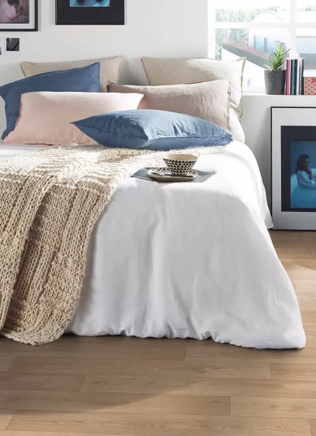 5626116 Carpet Mill Stock